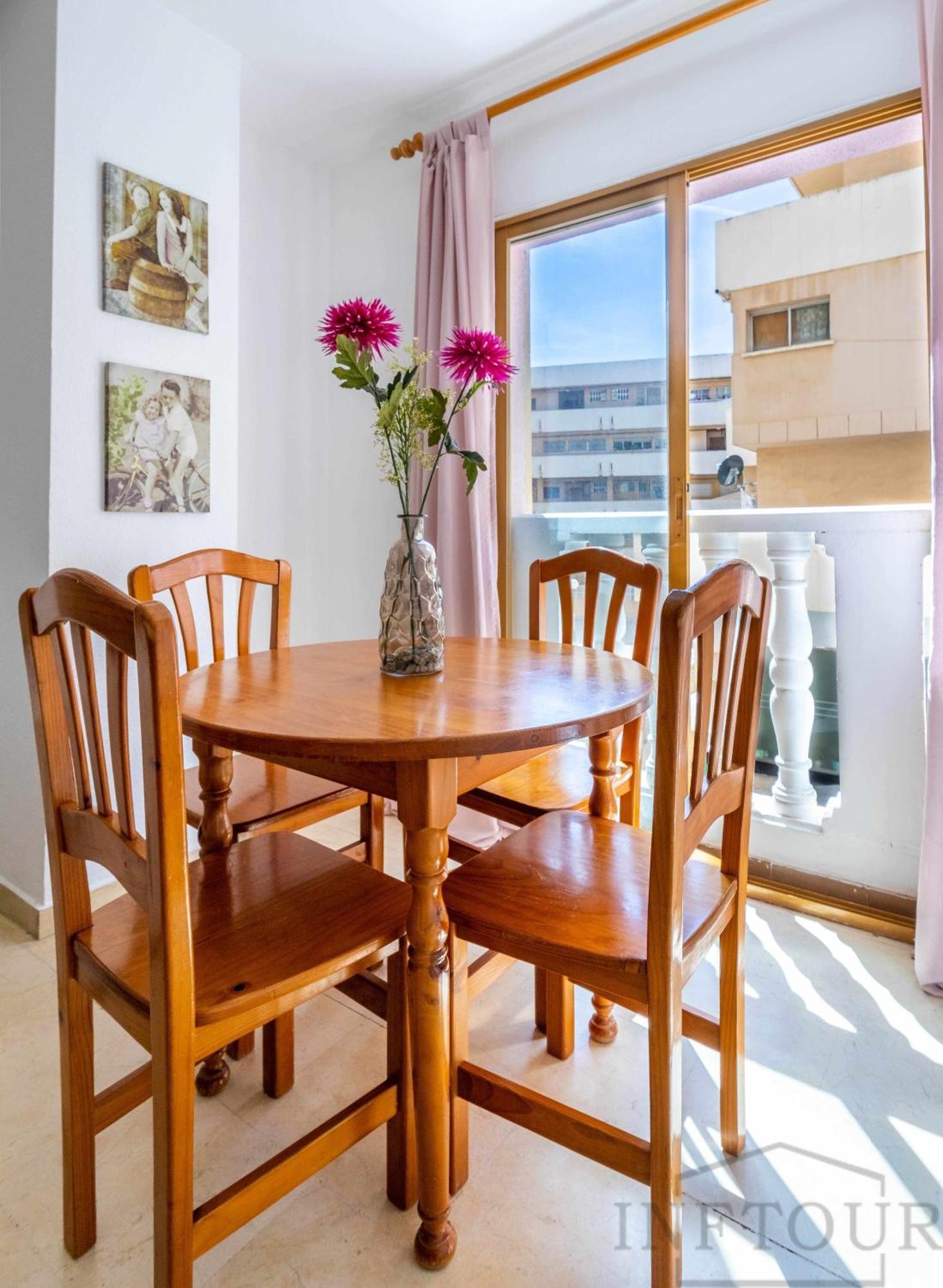 Inftour Medici Apartamento Кальпе Экстерьер фото